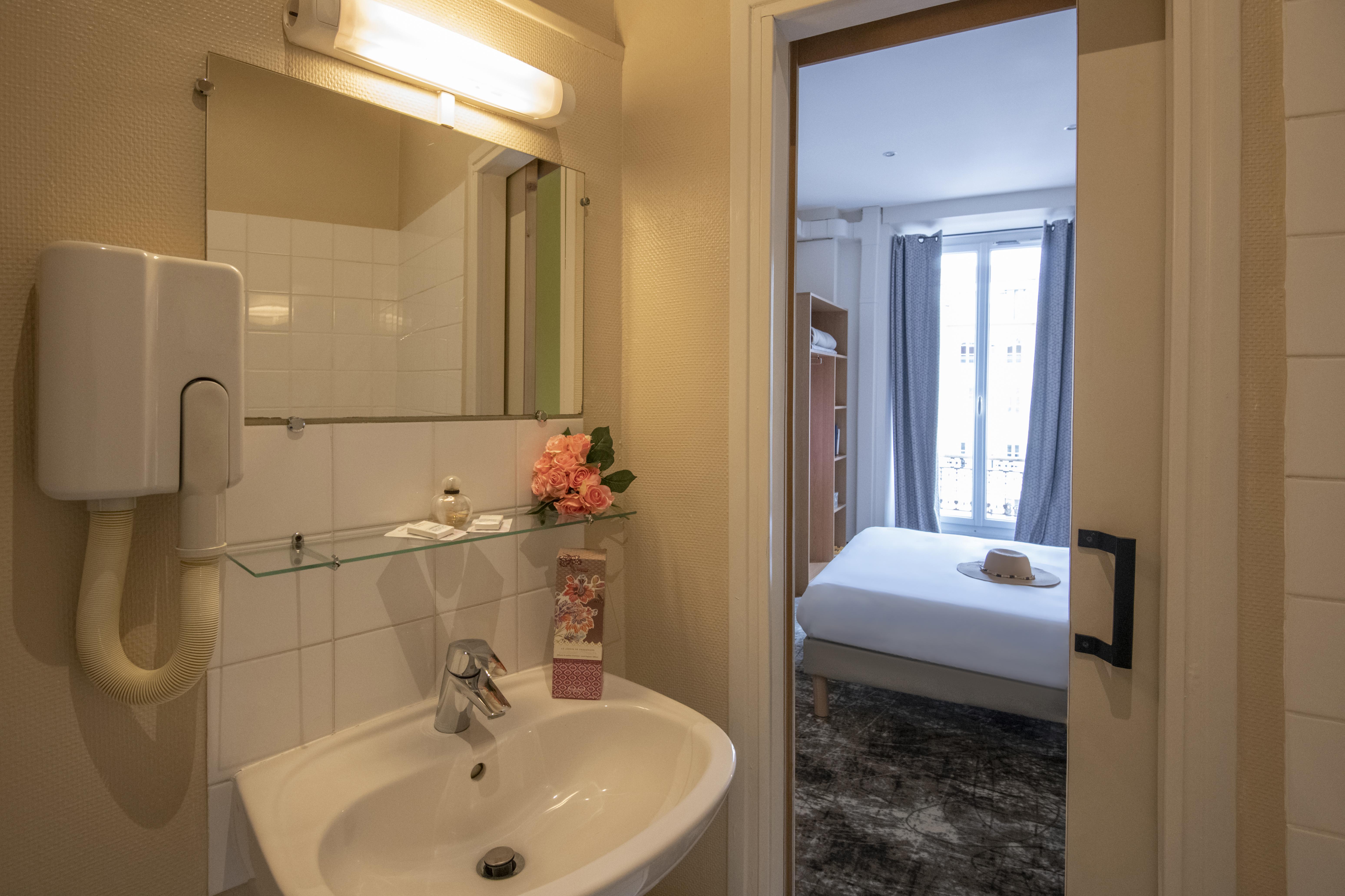 Hotel D'Ostende Ница Екстериор снимка